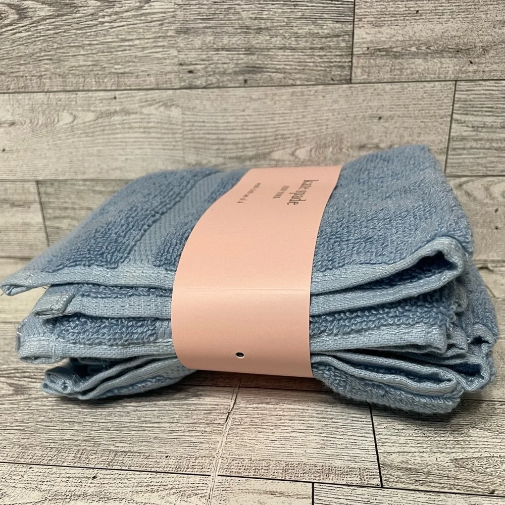 Kate Spade wash cloth set, NWT